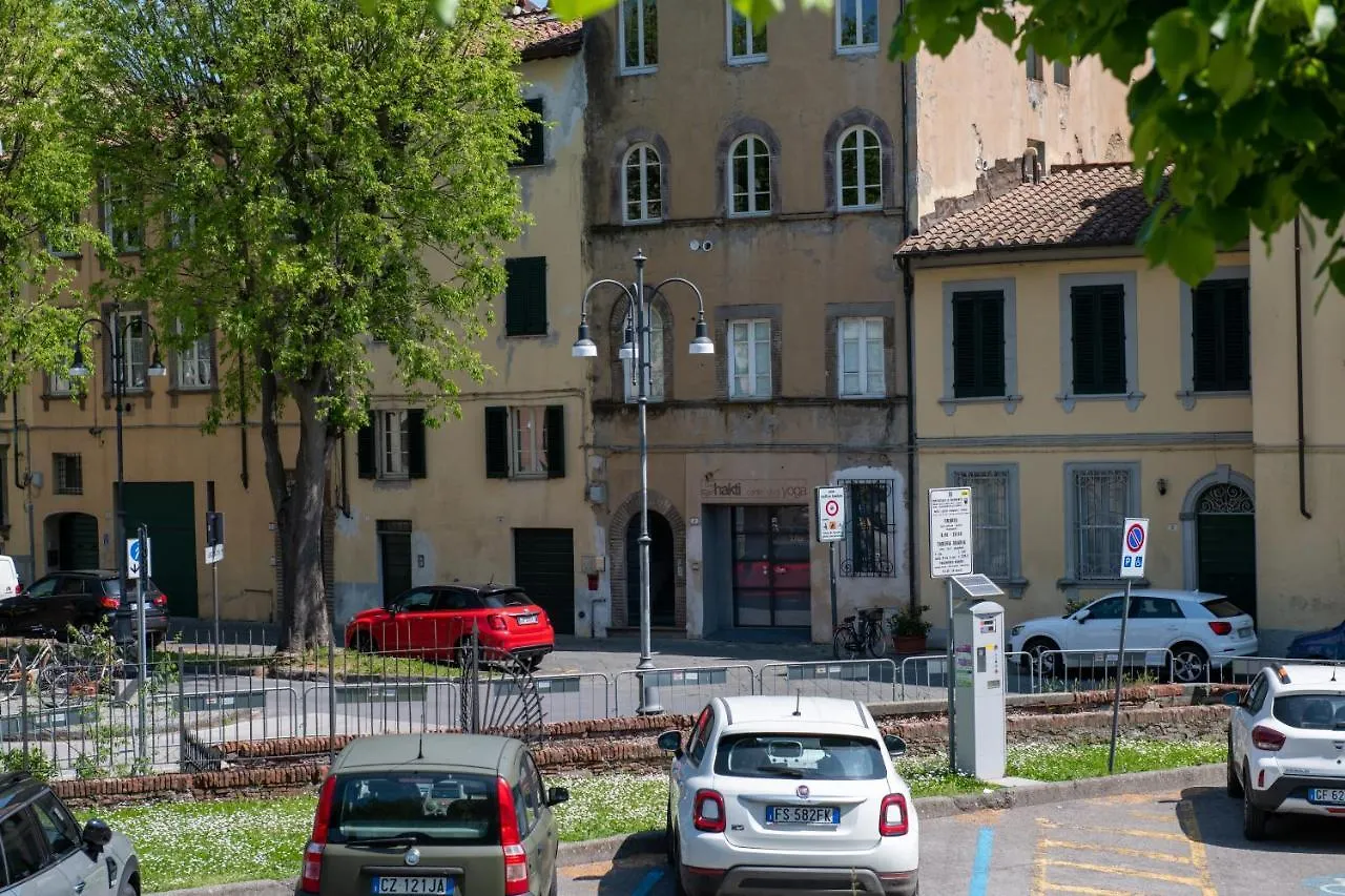Apartment Villa Cittadella Lucca Italy